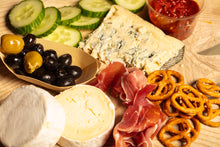 Load image into Gallery viewer, Luxury grazing -Sweet and savoury platter