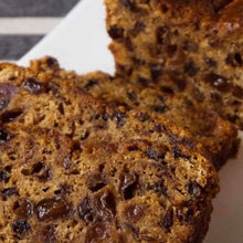 Load image into Gallery viewer, Treats cake Gift Box