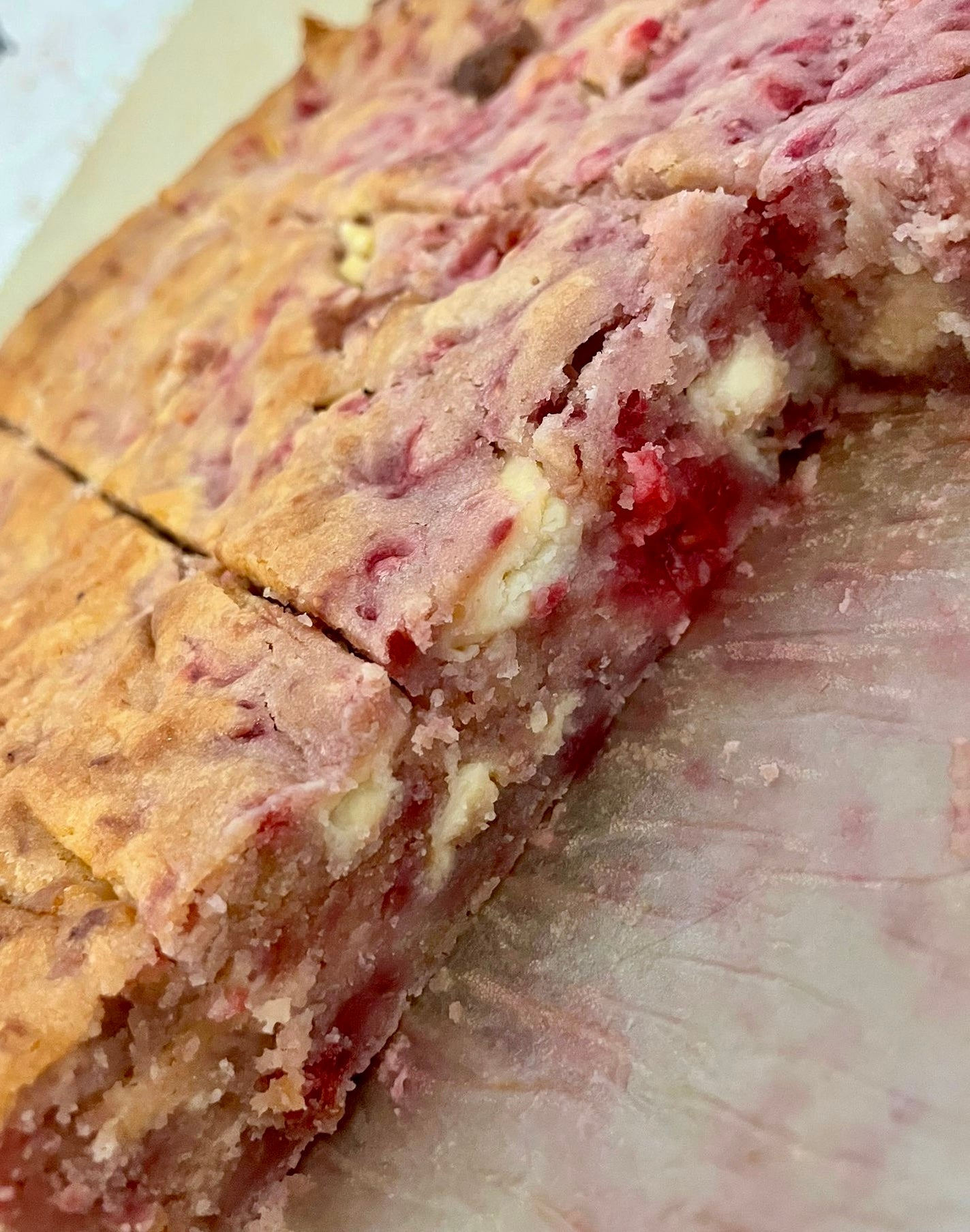 Yummy raspberry blonde