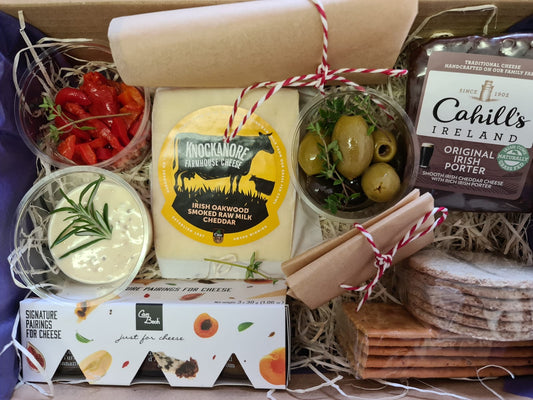 Mini cheese hamper