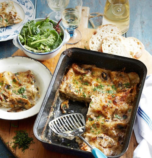 Divine family dining feast